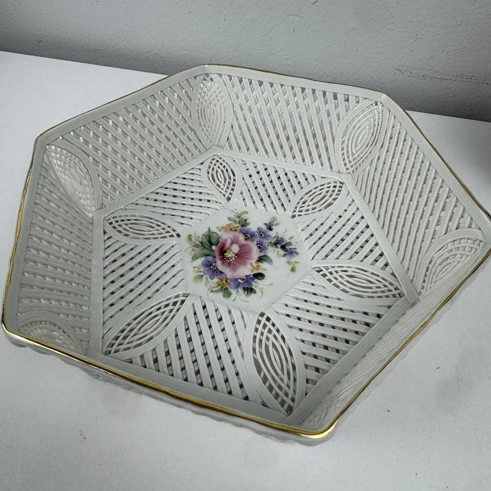 Vtg Russ‎ Collection Lattice Porcelain Bowl Floral Gold Trim Vanity Dish